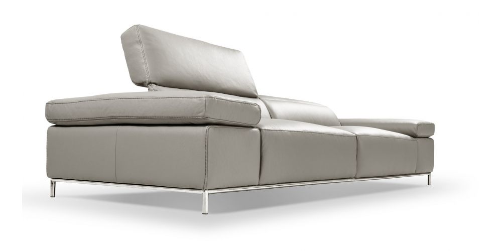 J&M I800 Sofa